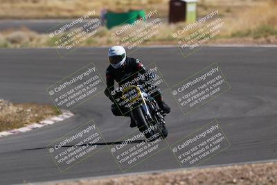 media/Apr-19-2025-AHRMA (Sat) [[3d98ca3309]]/Race/Group 8/Turn 4 part 2/